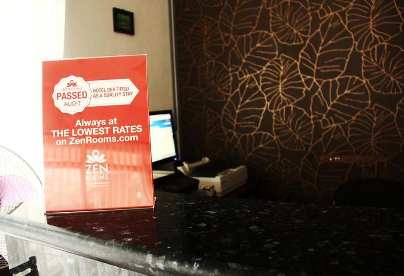 בית מלון כפרי Zen Rooms Sukajadi Sindang Sirna