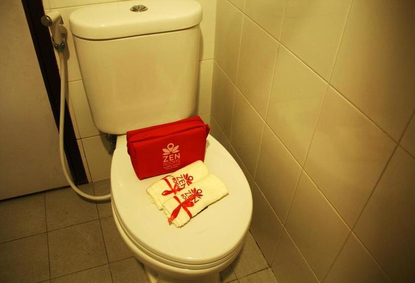 בית מלון כפרי Zen Rooms Sukajadi Sindang Sirna