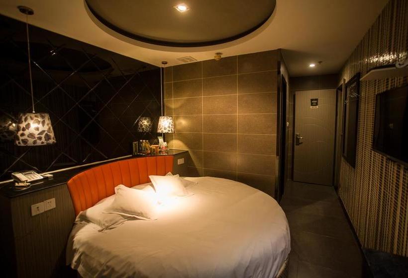 Qingmu Hotel Taizhou Pozi Road Binhe Plaza