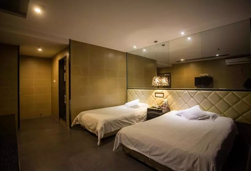 Qingmu Hotel Taizhou Pozi Road Binhe Plaza