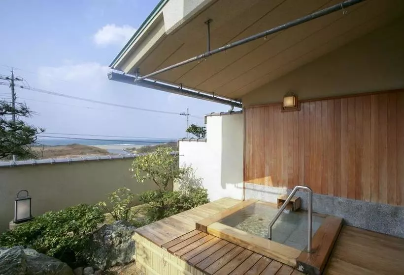 Ryokan Shihoukaku