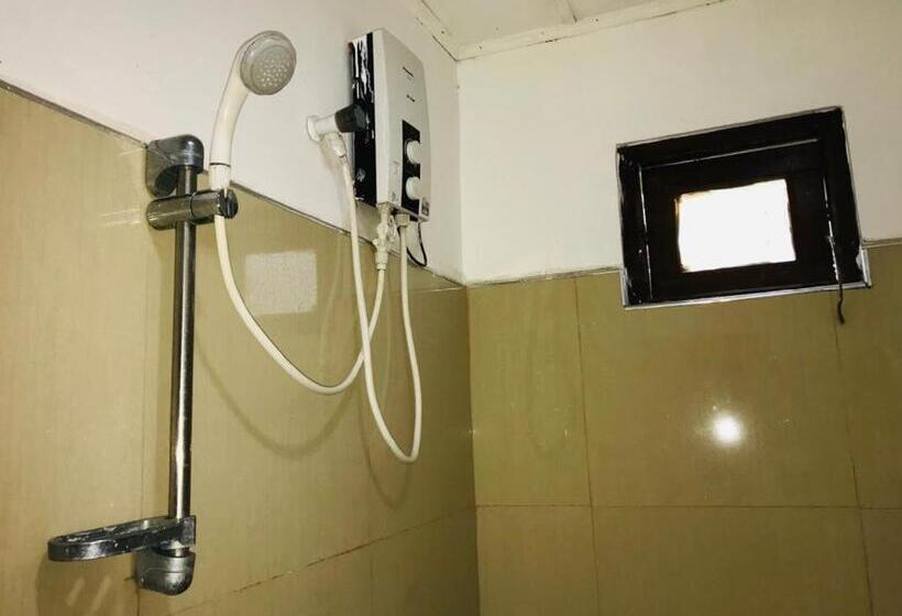 مبيت وإفطار Sigiriya Pikaso Homestay