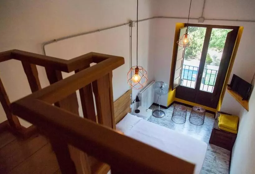 Green River Hostel