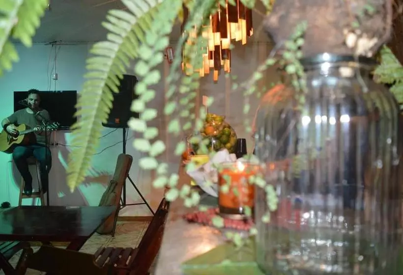 Hostel Vivacre