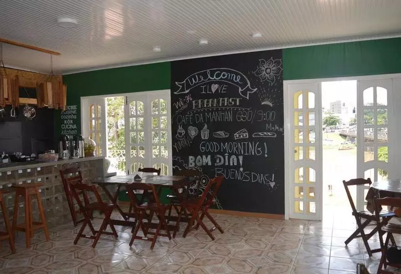 Hostel Vivacre