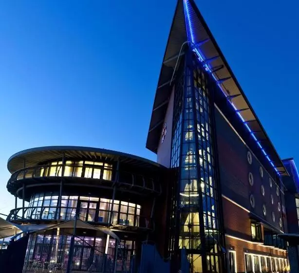 Hotel Rnli College