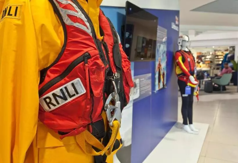 Hotel Rnli College
