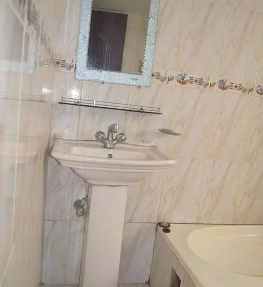 Hotelli Shams Plaza