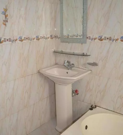 Hotelli Shams Plaza