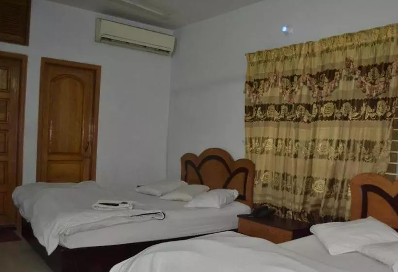 Hotelli Shams Plaza