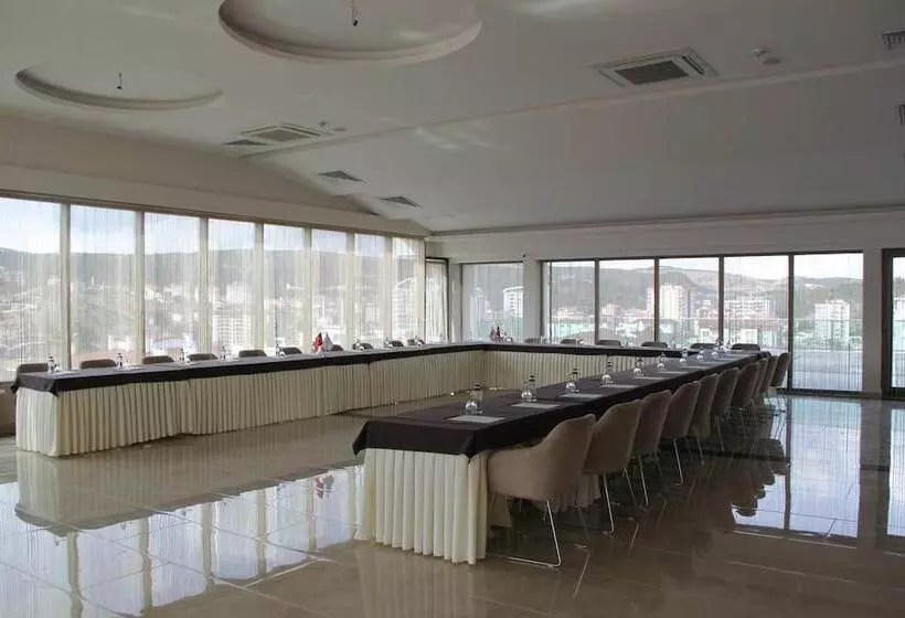 Armoni Park Otel