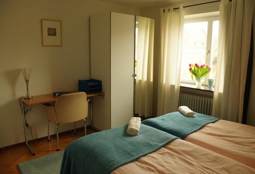 مبيت وإفطار Villa Pedell