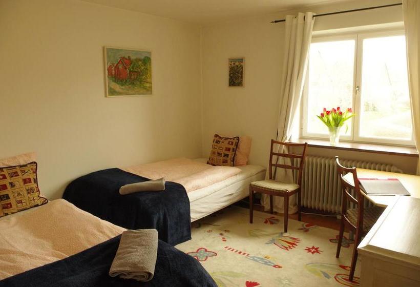 مبيت وإفطار Villa Pedell