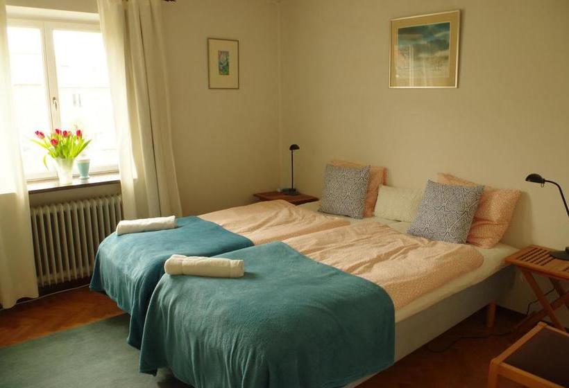 مبيت وإفطار Villa Pedell