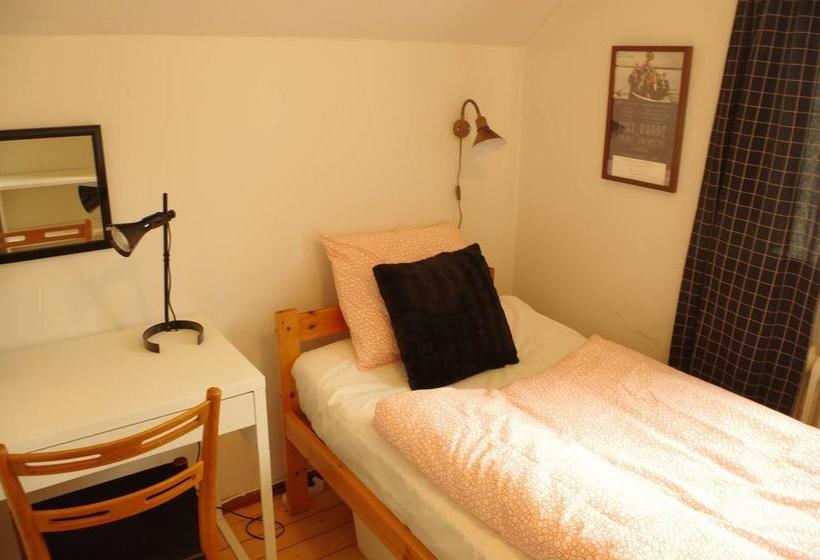 مبيت وإفطار Villa Pedell