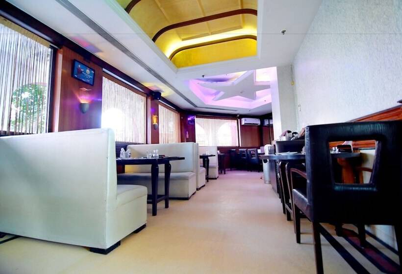 Hotel Chanson Grand Westend