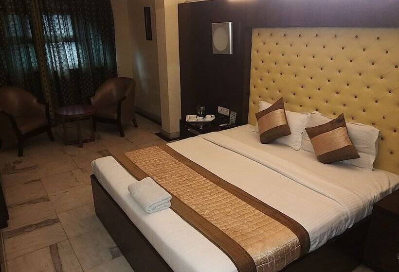 Hotel Chanson Grand Westend