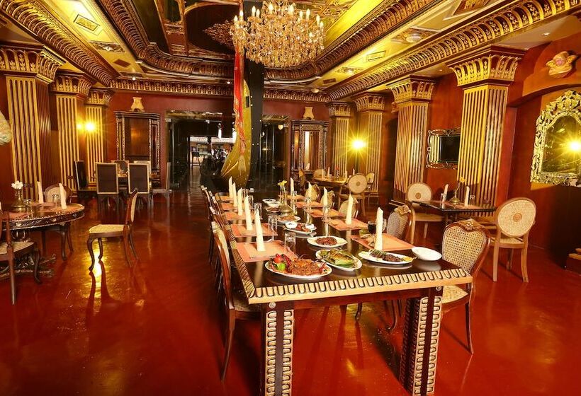 فندق Ginger House Museum