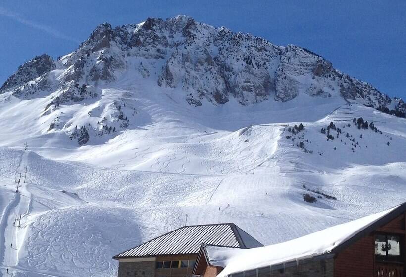 فندق Hôtel Le Pourteilh