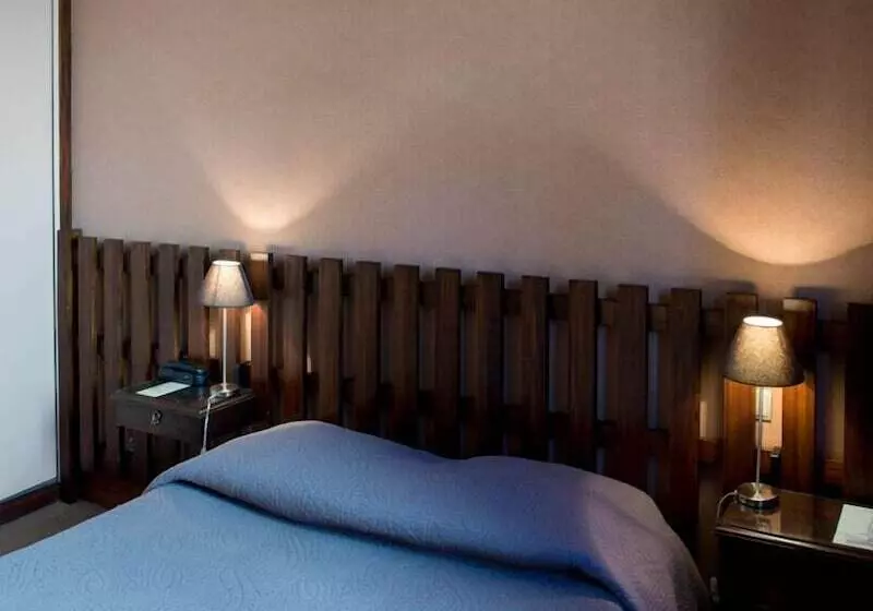 ホテル Hôtel Le Pourteilh