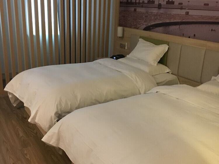 호텔 Ibis Styles Nt Shimao Plz