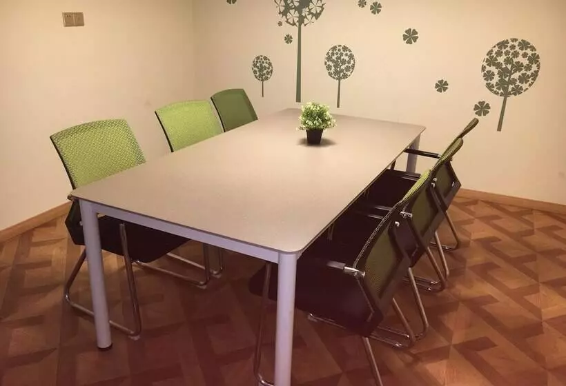 هتل Ibis Styles Nt Shimao Plz