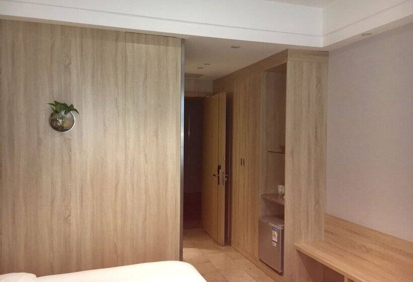 호텔 Ibis Styles Nt Shimao Plz