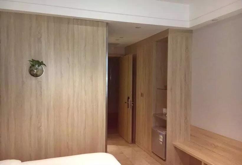 هتل Ibis Styles Nt Shimao Plz