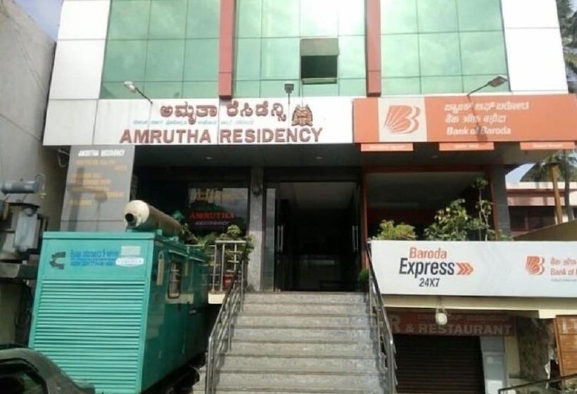 호텔 Iroomz Amrutha Residency