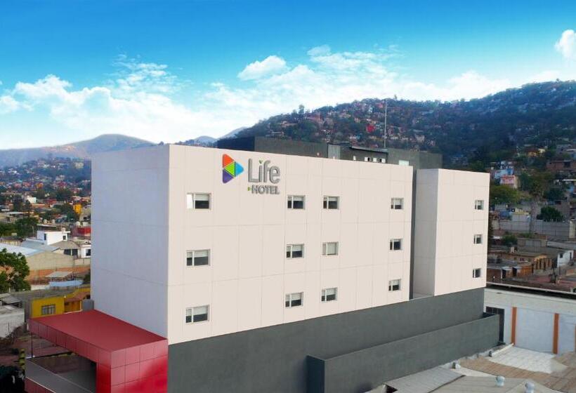 فندق Life