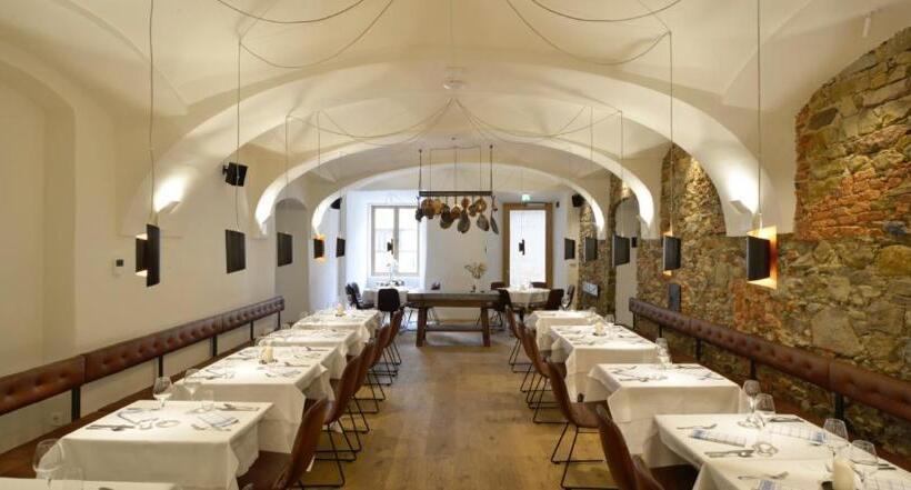 בית מלון כפרי Maribor, City Apartments