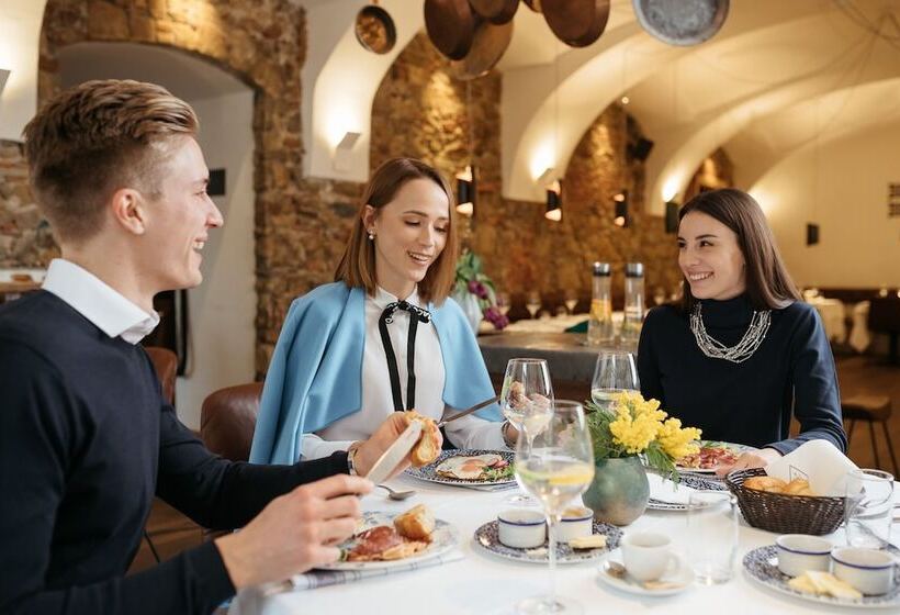 בית מלון כפרי Maribor, City Apartments