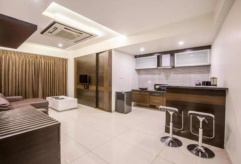 ホテル Prominent Corporate Residency