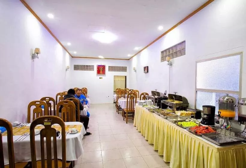 هتل Thiha Bala
