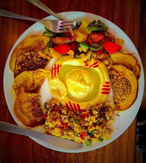 Live Free Hostel Rishikesh