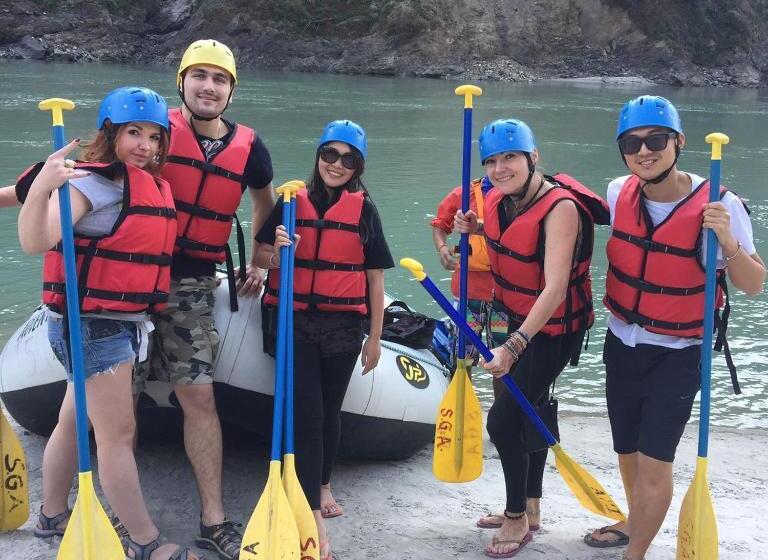 Live Free Hostel Rishikesh