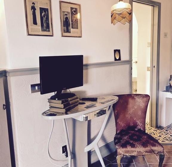 Ponte Di Certosa B&b