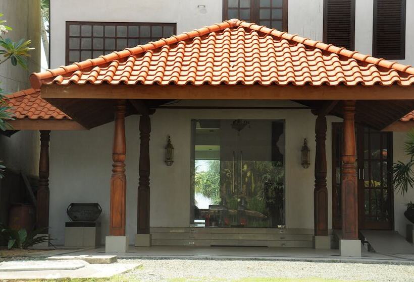 אתר נופש Serendib Beach