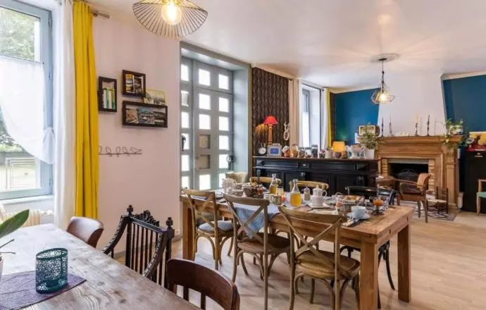 تختخواب و صبحانه La Maison Bizienne Guérande