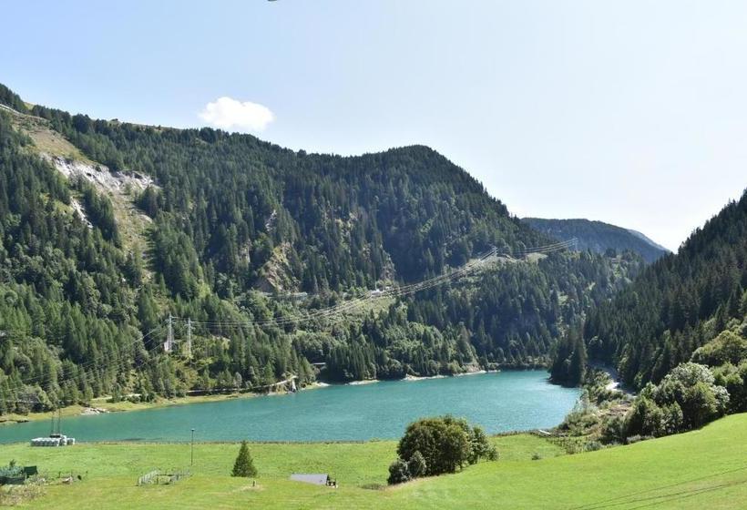 Szálloda Albergo Mangusta