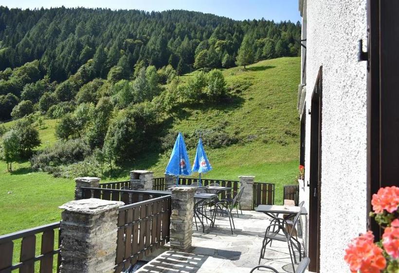 Szálloda Albergo Mangusta