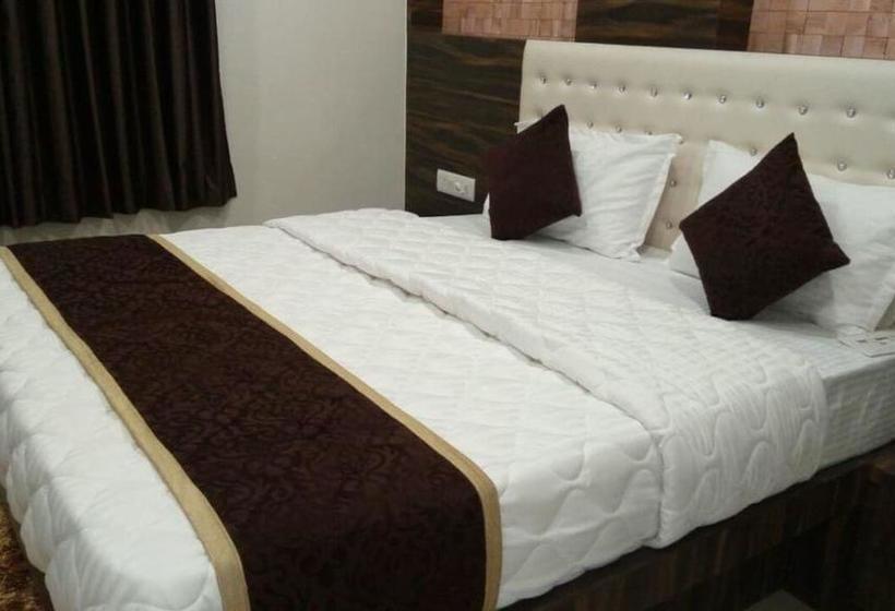 בית מלון כפרי Gitanjali Inn By Bizzgrow , Ahmedabad