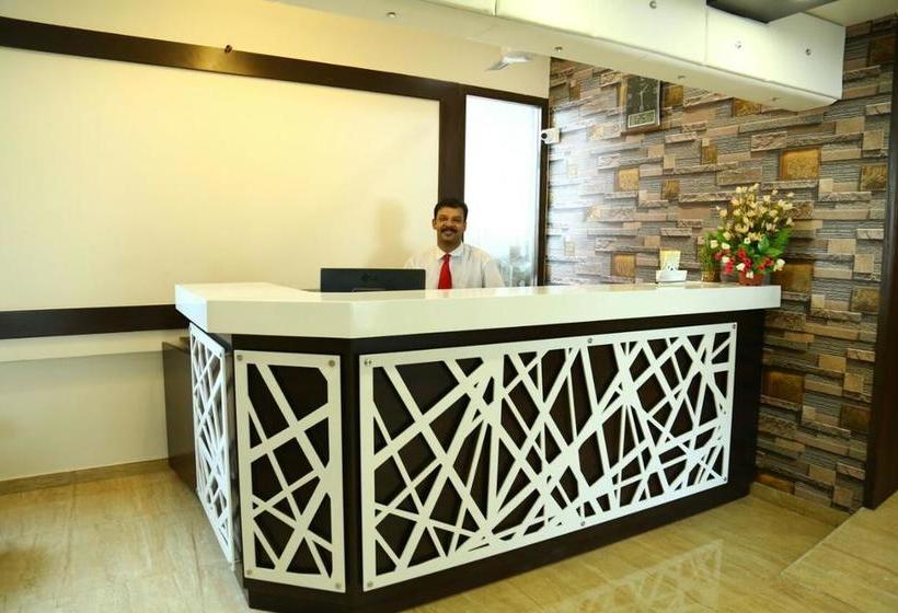 בית מלון כפרי Gitanjali Inn By Bizzgrow , Ahmedabad