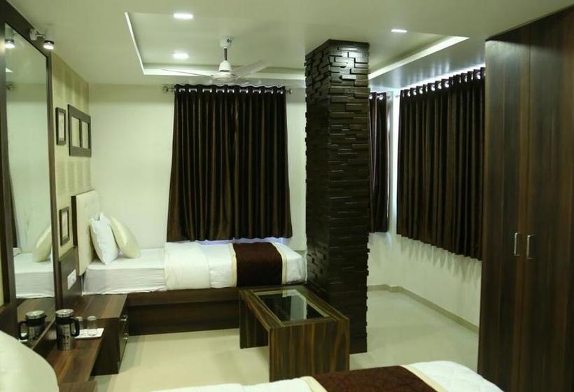 בית מלון כפרי Gitanjali Inn By Bizzgrow , Ahmedabad
