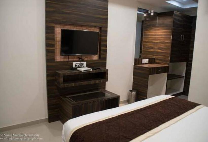 בית מלון כפרי Gitanjali Inn By Bizzgrow , Ahmedabad