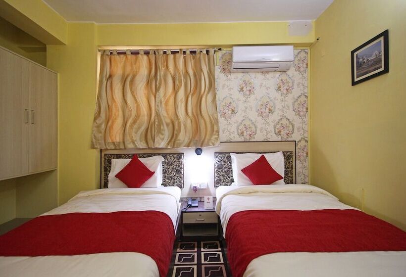 호텔 Pallavi International Patna