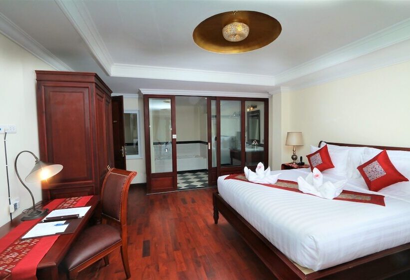 בית מלון כפרי Phasouk Vien Chantra