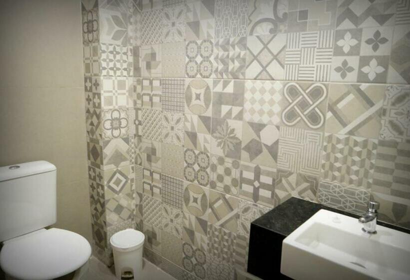 هتل Suites Residence