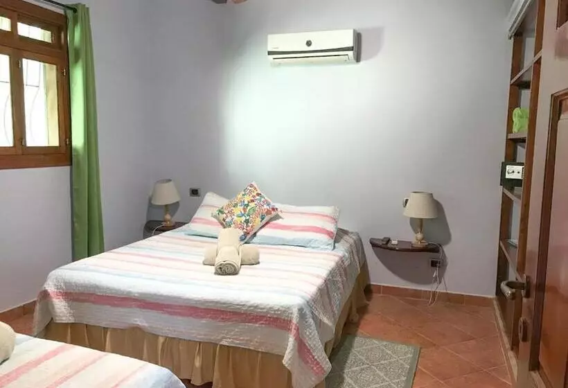 Hotelli Villas Verdes