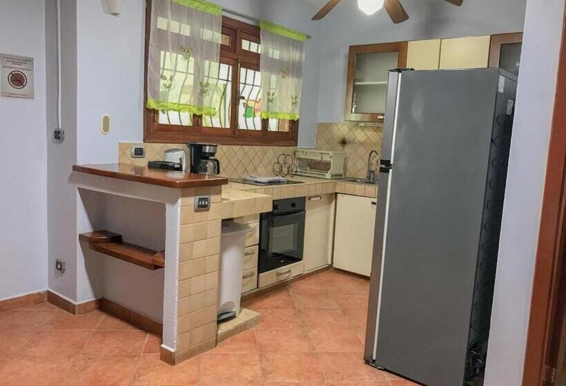 هتل Villas Verdes